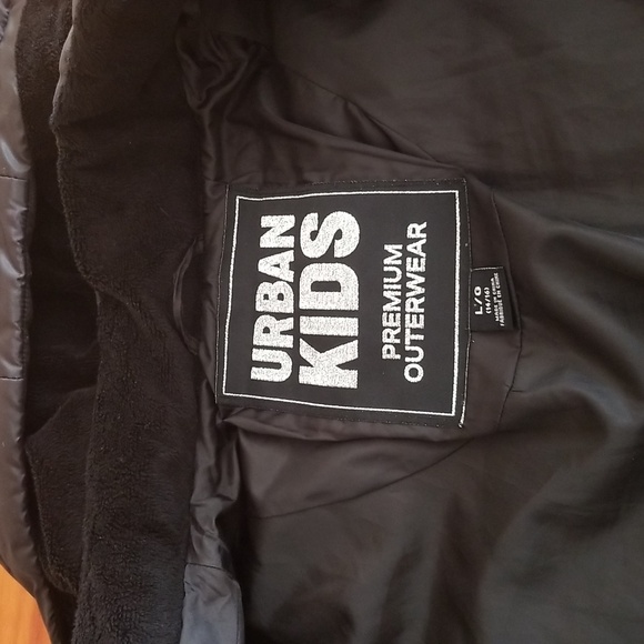 Urban Kids Winter Jacket. Size Large - Picture 11 of 14